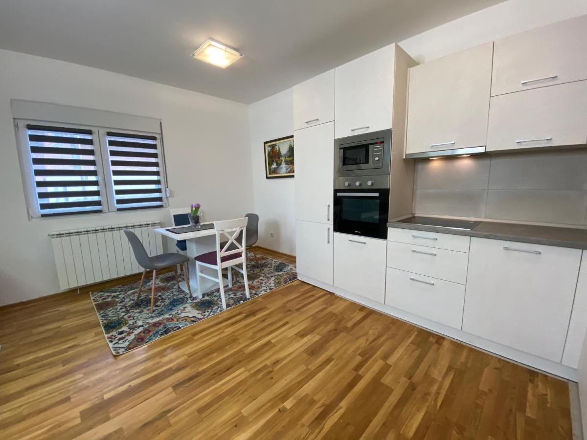 Nbg Hills Apartments Belgrado Exterior foto
